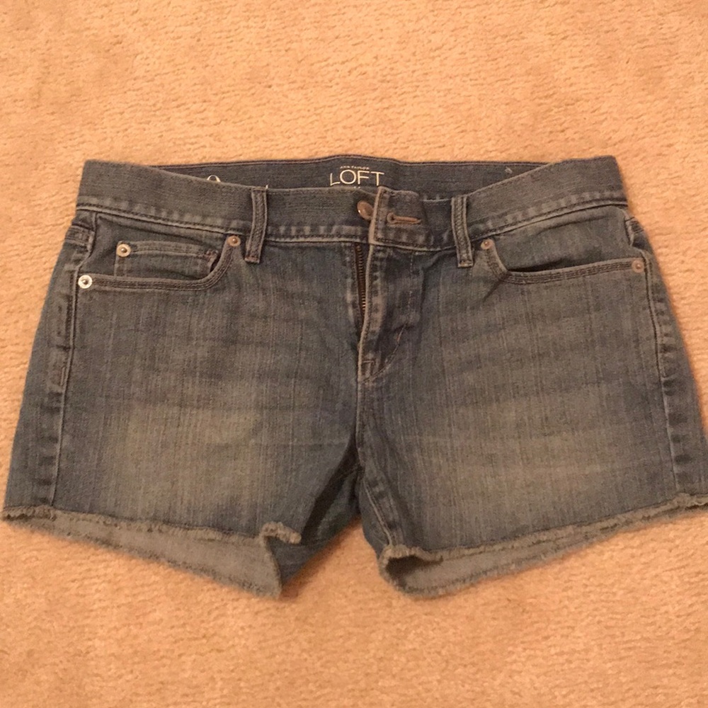 5/$25 LOFT Jean Shorts